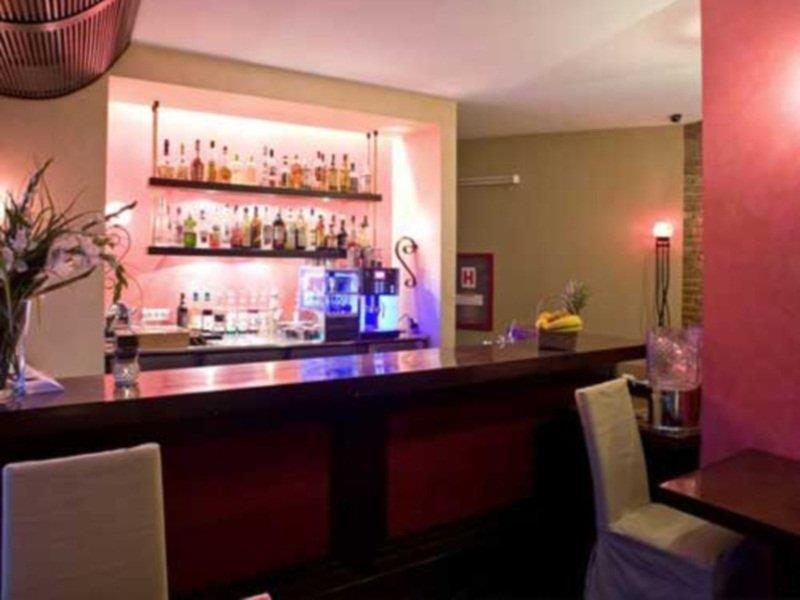 Moxa Bucharest Boutique Hotel Exteriör bild