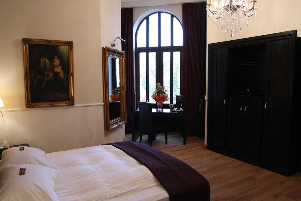 Moxa Bucharest Boutique Hotel Exteriör bild